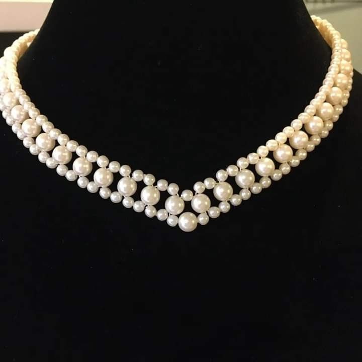 CrystalDots — Triple-Row Pearl Collar Necklace (Ivory)